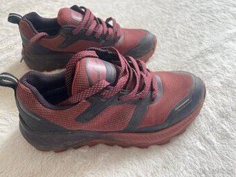 Terénní trikové boty vel.36