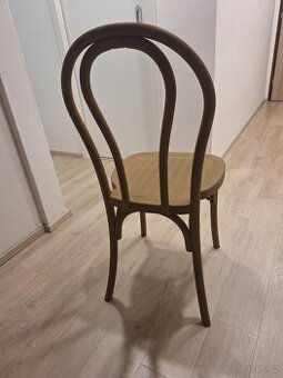 Elegantní nové židle