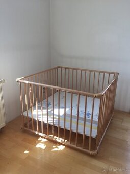 Dětská ohrádka 100x100 cm, masivní buk, Něm. kvalita,zánovní