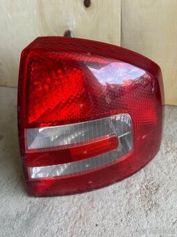 Pravé zadní koncové světlo Octavia II liftback