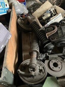 Soubor dílů Tatra 603