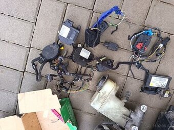 Prodám díly na Opel Vectra c