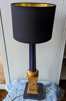Stolní lampa v empírovém stylu
