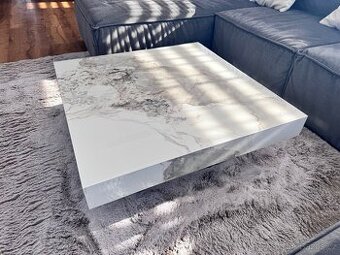Designový kamenný konferenční stůl 80 x 80 x 35cm