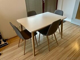 Jídelní set - stůl a 4 židle