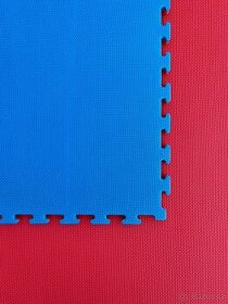 Tatami Champion puzzle červeno - modrá 105 x 105 x 2cm