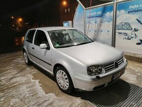 Wolkswagen golf4 1.4 55 kW Nová STK