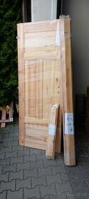 Dveře+ zárubně dřevěné Borovice interiérové Levé 70cm