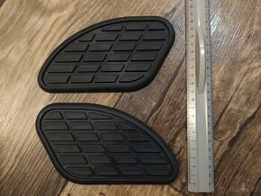 Kolenní chránič nádrže Scrambler