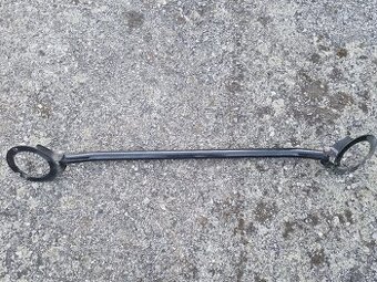 Rozpěrná tyč vw golf 3