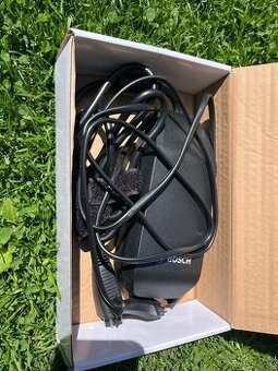 Nabíječku  Bosch smart - 1
