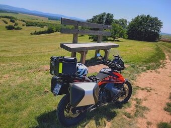 KTM 890 Adventure