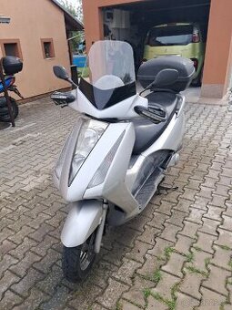Skutr Honda phanteon 125i