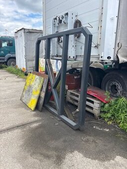 Ram na traktor