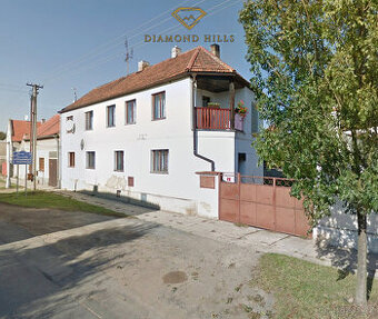 Prodej rodinného domu 261m² s pozemkem 647m², Kněževes u Rak