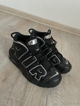 Nike Uptempo - 1