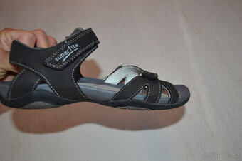 Sandále zn. Superfit vel. 35
