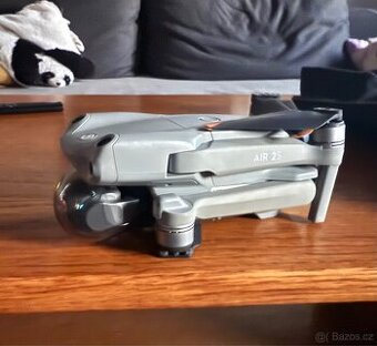 Dron DJI air2S