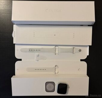 APPLE WATCH SERIES 8 45mm – ZÁRUKA DO 11/25 + KRABICE