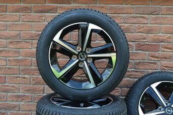 5×108 R16 Zimní sada Peugeot 308 / Opel Astra L + 205/55 R16