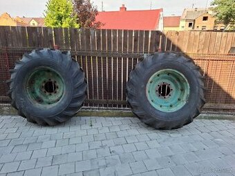 ZETOR 50 SUPER - zadní kola kola