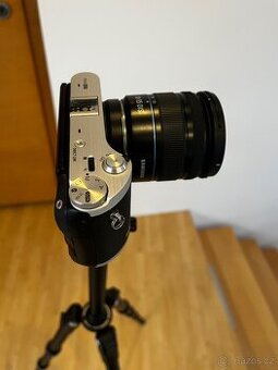 PREDANÉ —- Samsung NX300