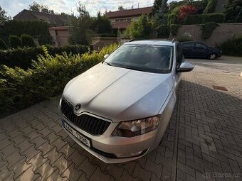 ŠKODA Octavia Combi 1.6 TDI / 77 kW Elegance (2015)