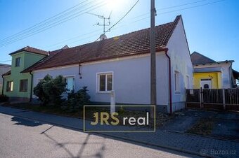 Prodej komerční nemovitosti, 490 m2 - Dolní Dunajovice