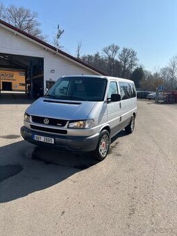 VW Caravelle T4