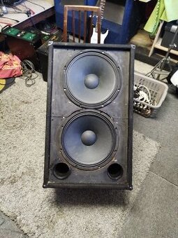 Bedna středobasová 500w 2x250w