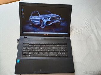 Asus 8gb RAM/512gb SSD/17.3" displej/doručení zdarma