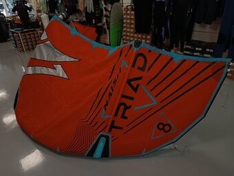 Kite Naish TRIAD 8m 2023/2024 + Bar Naish 2023 Torque2