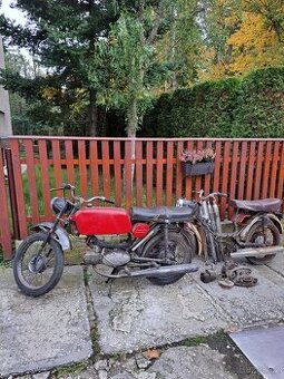 2x jawa 23 mustang