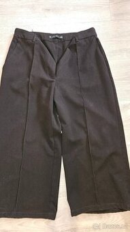 Černé 3/4 kalhoty ke kozačkám Amisu 42/ L-XL