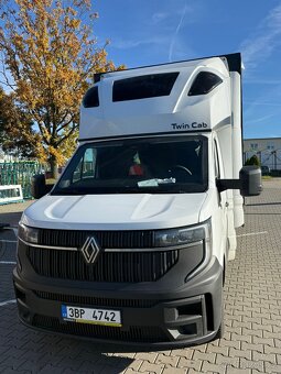 PŘIJMEME ŘIDIČE/ŘIDIČKU SK. B NA PLACHTOVOU DODÁVKU