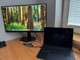 MacBook Air 15” M2 – 8GB / 256GB – nefunkční displej (mechan