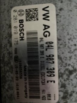 Řídící jednotka motoru Škoda Rapid VW AG 04L 907 309 E