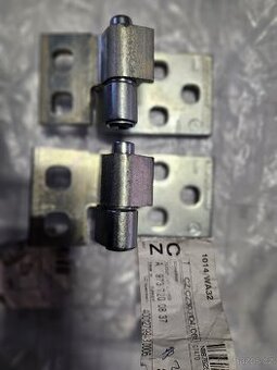 Panty dveří Atego, Axor