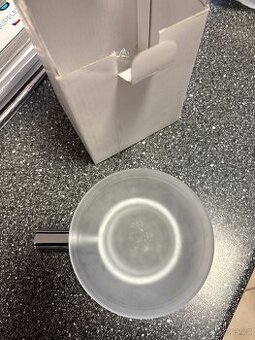 DESIGN - mýdlenka sklo, chrom