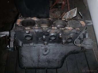 motor 7.4 big block Mercruiser