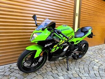 Kawasaki Ninja 125 s ABS