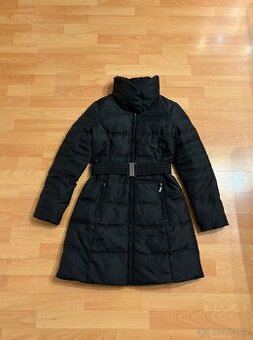 Černá péřová bunda, vel. M