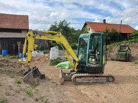 Minibagr Yanmar Vio-35