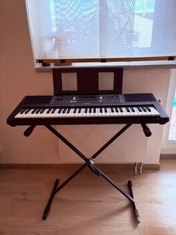 Klávesy Yamaha  PSR-E373