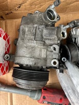 BMW E60 E61 KLIMATIZACE Kompresor