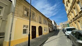 Činžovní dům s 6 byty - Slaný centrum, nová okna a střecha - 1