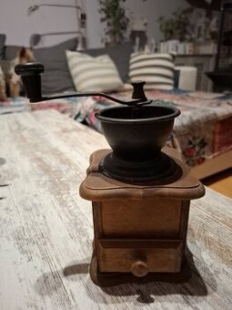 Prodám starý mlýnek