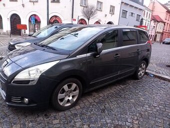 Prodám Peugeot 5008 1,6 HDI. R.v.1012
