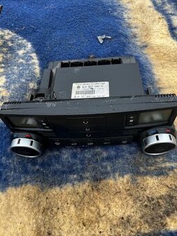 panel/řídicí jednotka klimatizace vw touareg 2004 7l