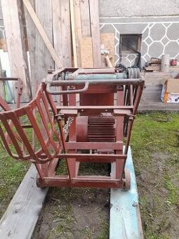 Cirkulárka( stolová pila)